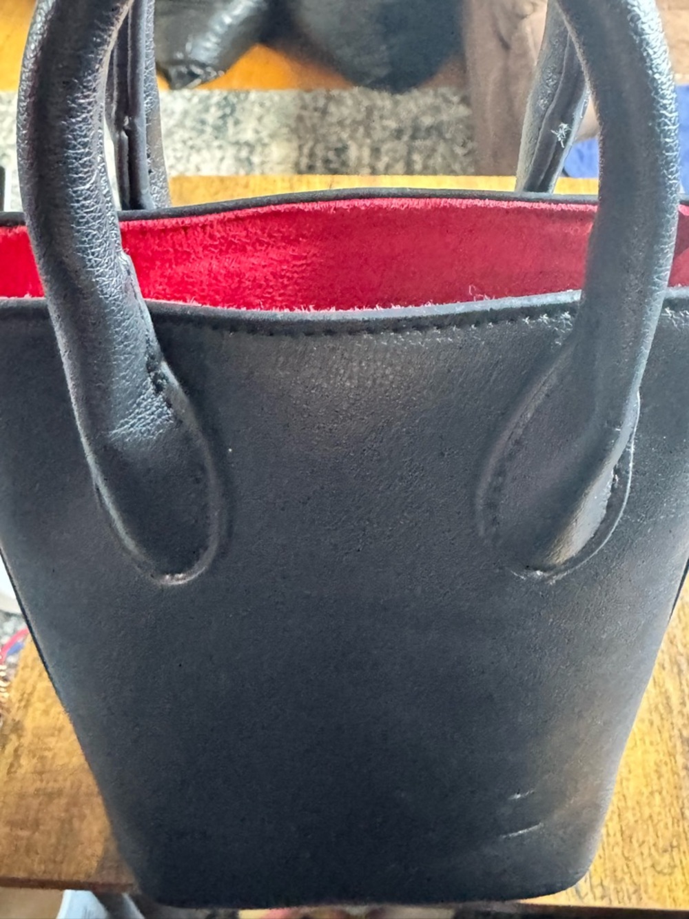 Starbucks Black Mini Tote with Red Lining and Gold Chain strap * - Picture 7 of 9